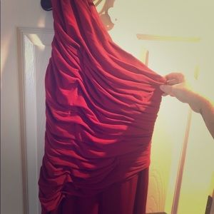 Hollywood glam prom dress